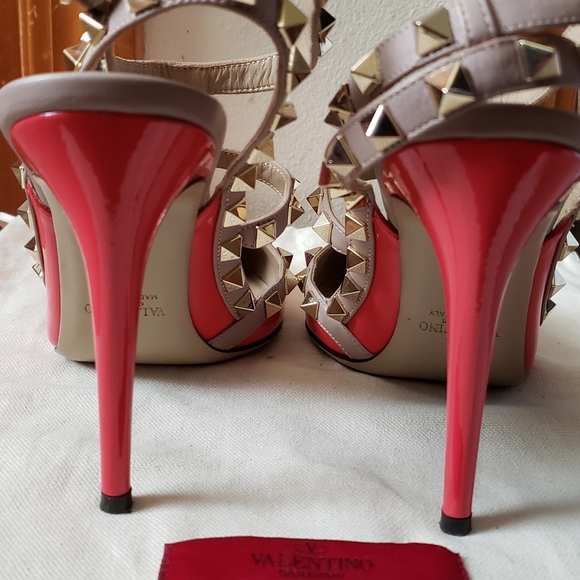 SOLD - Picture 3 of 6